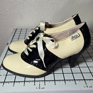 G.H. Bass X Rachel Antonhoff Oxford Heels